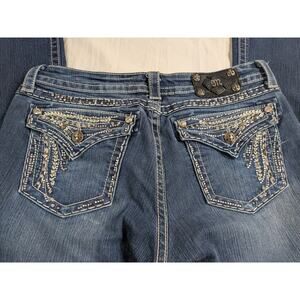 Miss Me Easy Boot Cut Wash Embroidered Embellished Pockets Size 31 (33x31.5)